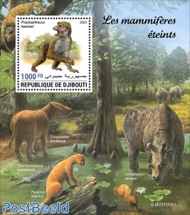 Extinct mammals