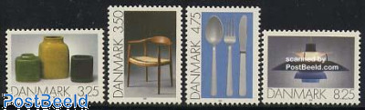 Art objects 4v