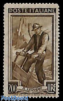 200L, Stamp out of set