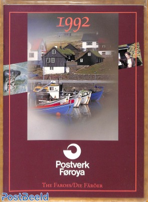 Official Yearbook with stamps 1992