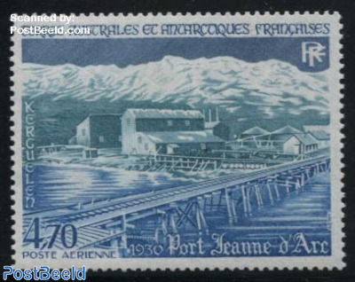 Port Jeanne dArc 1v