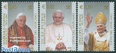 Pope Benedictus XVI 3v